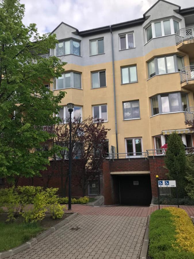 Warsaw-aparts Ursynow Natolin Apartment Warsaw