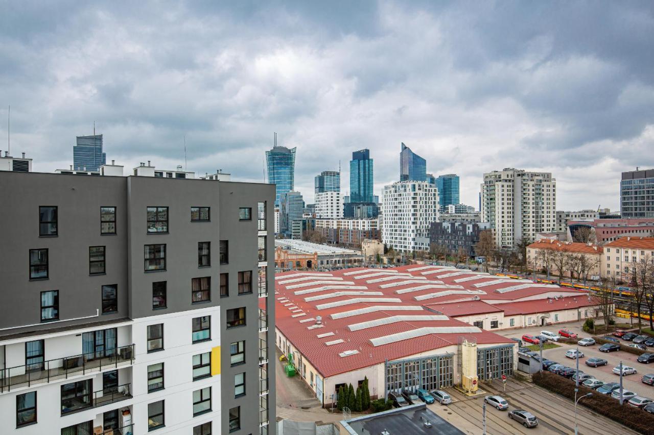 Metro Plocka Exquisite By Renters