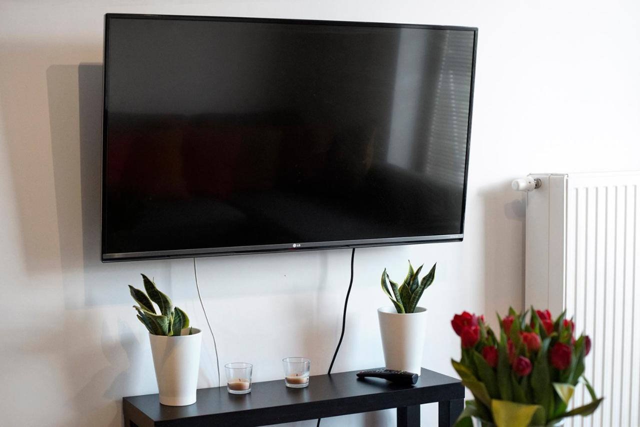 Airport Okecie Klobucka P&o Serviced Apartament