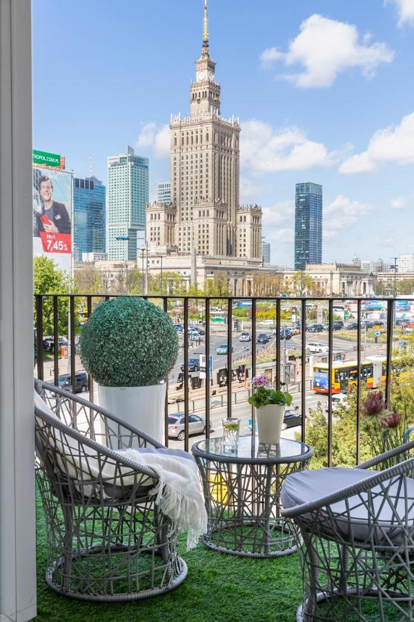 Glam Center * Warsaw