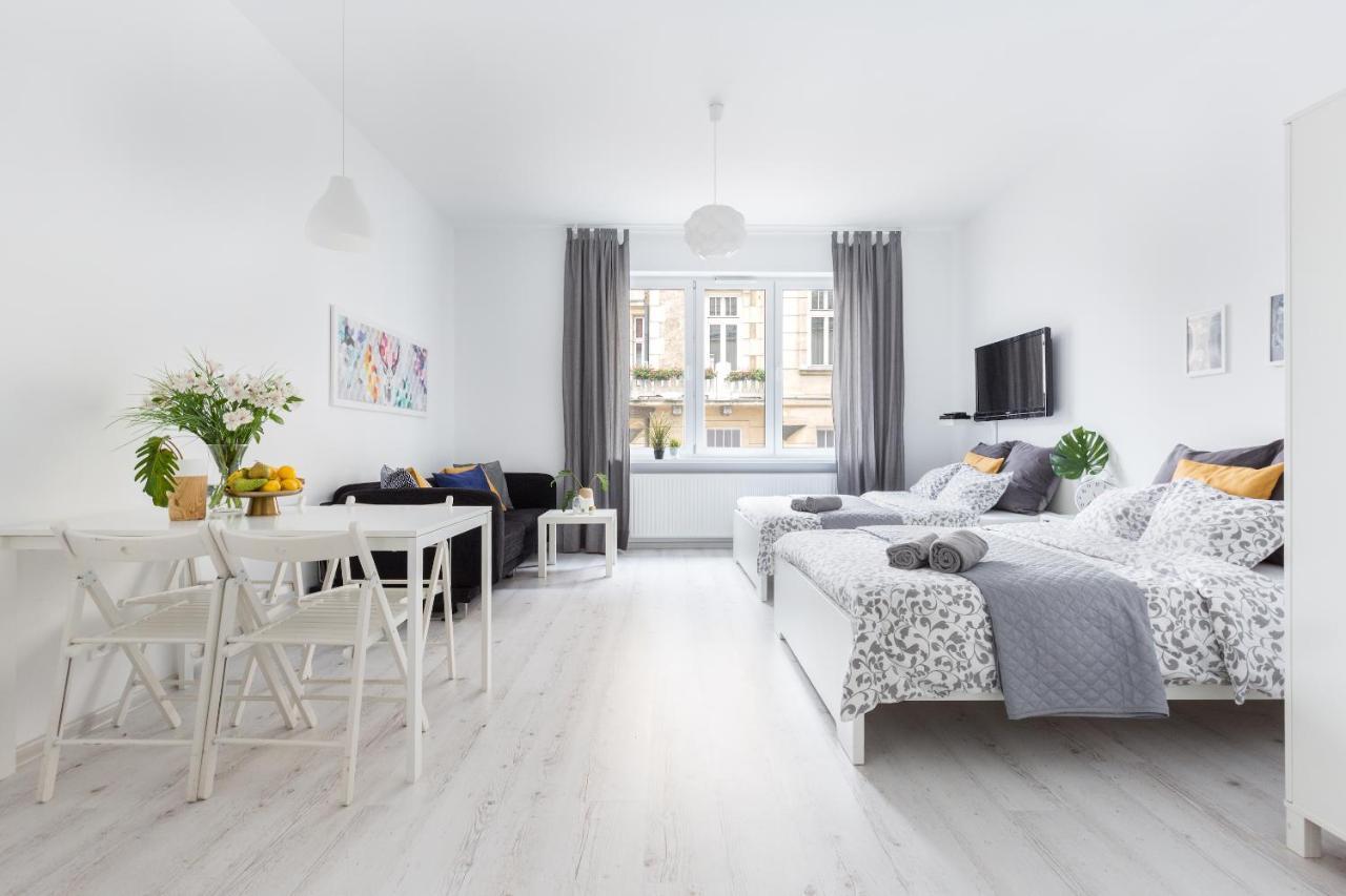 Palm Aparts View Apartment Warsaw