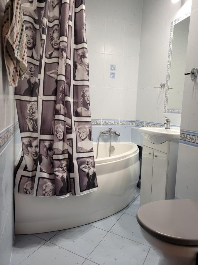 Filmowy żoliborz Apartament