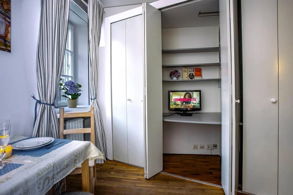 Apartment Mostowa 9/9a ,old Town *