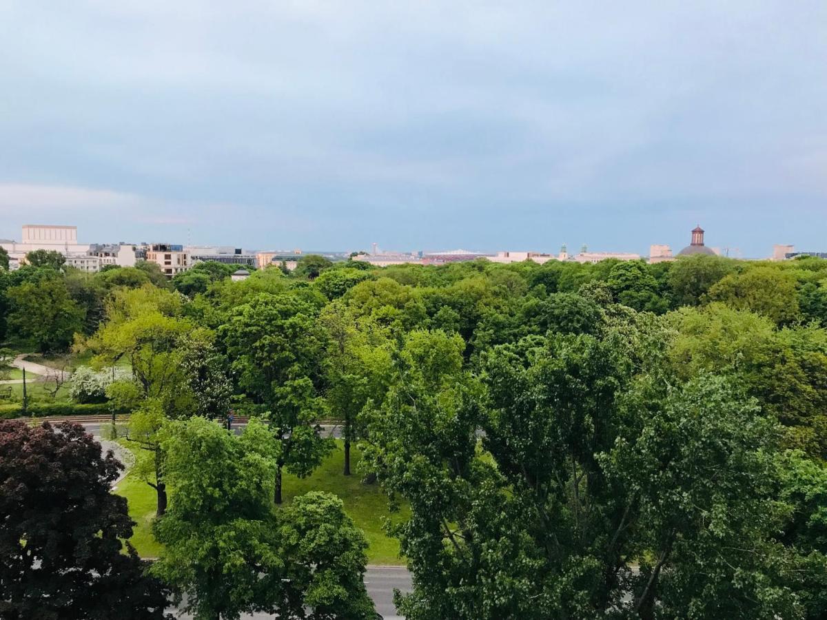 Apartment View *