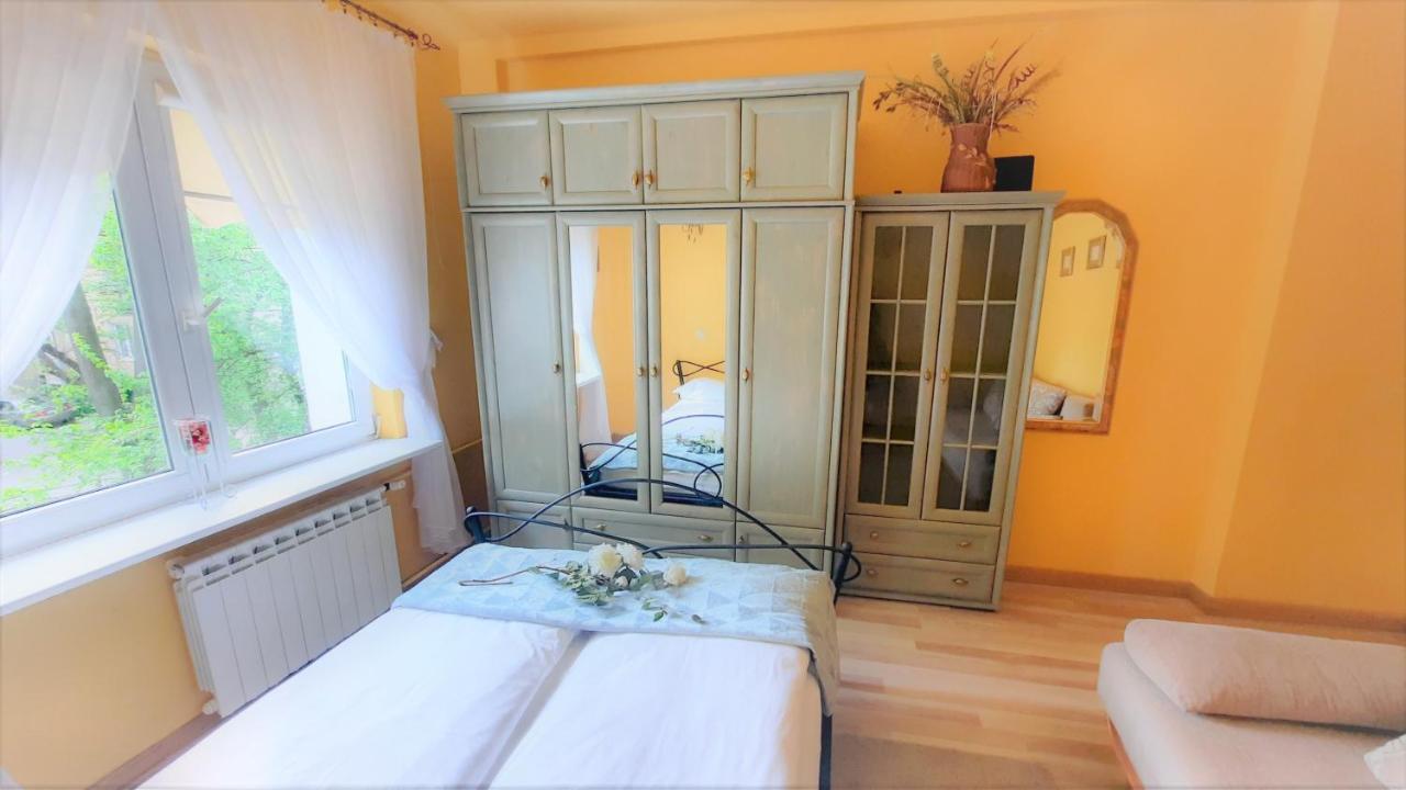 Basniowy Apartament Apartment *