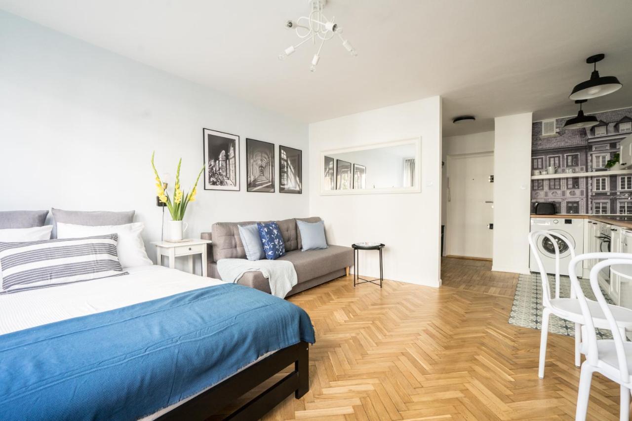 New In Fancy Neighborhood Apartment Warsaw