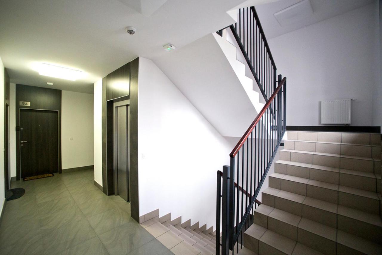 Airport Okecie Klobucka P&o Serviced Apartament