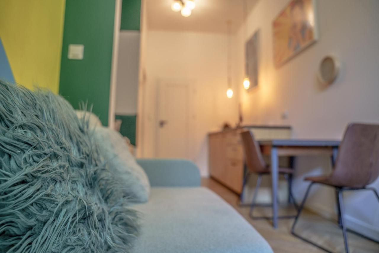 Apartment Bright And Spacious- Golden Apartments- Old Town *
