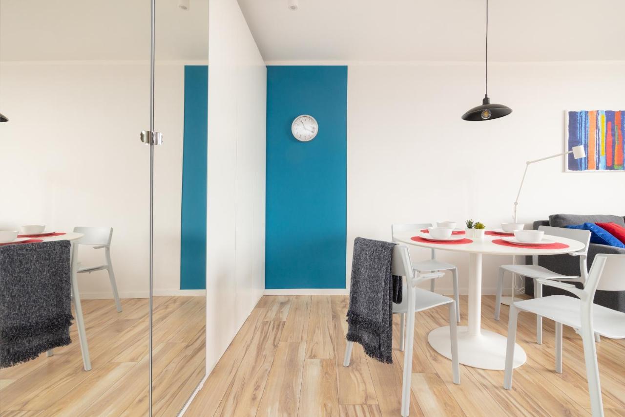 Beautiful 2 Flat With Balcony Warszawa