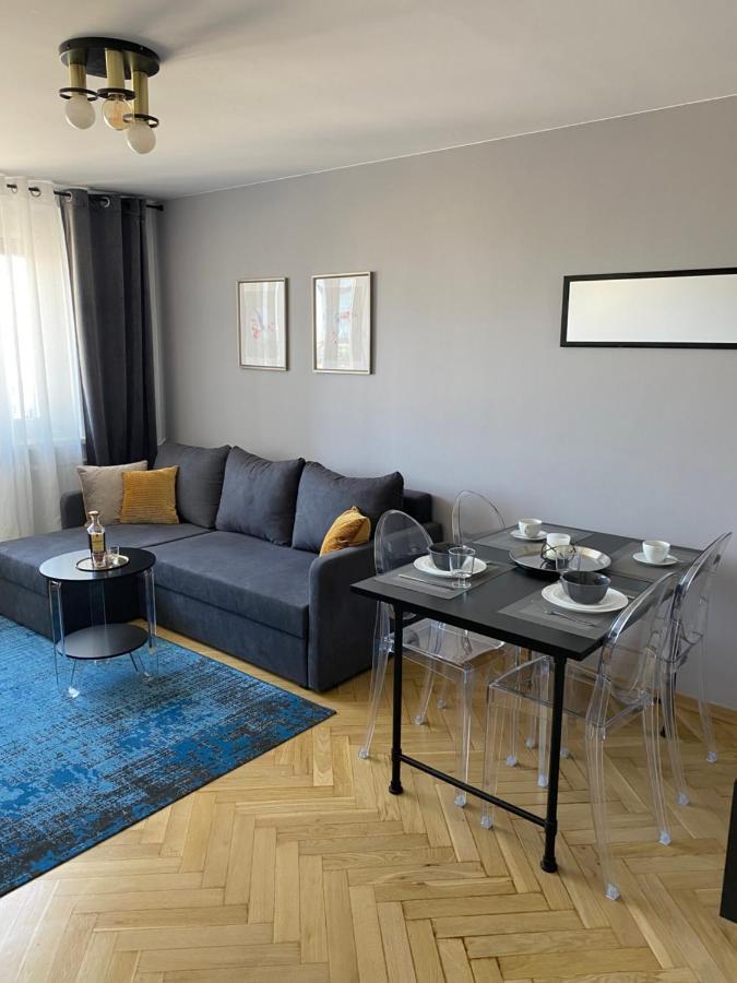 Apartament Emilian *