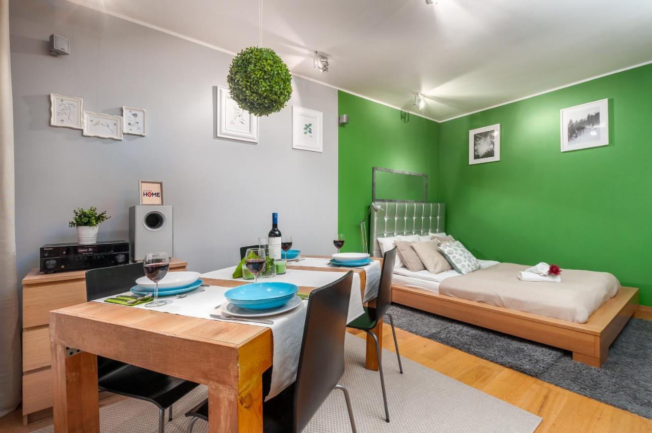 Hoza City Center By Renters Apartment