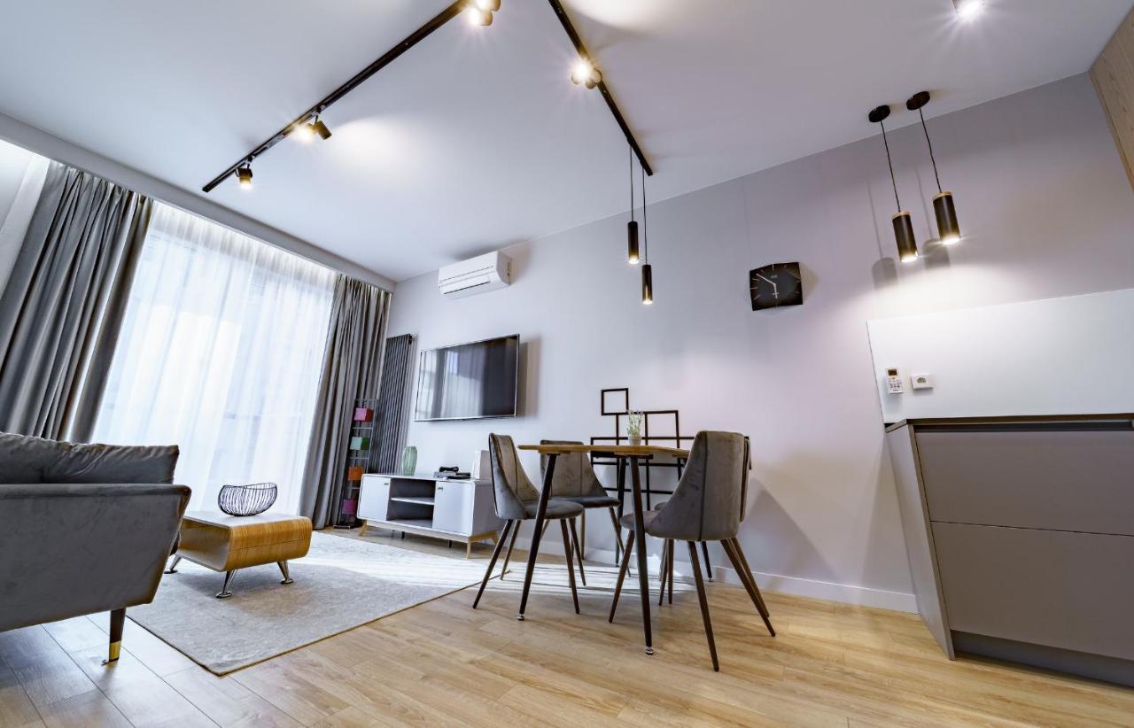 Bright And Charming- Golden Apartments- Center&s18 Warsaw