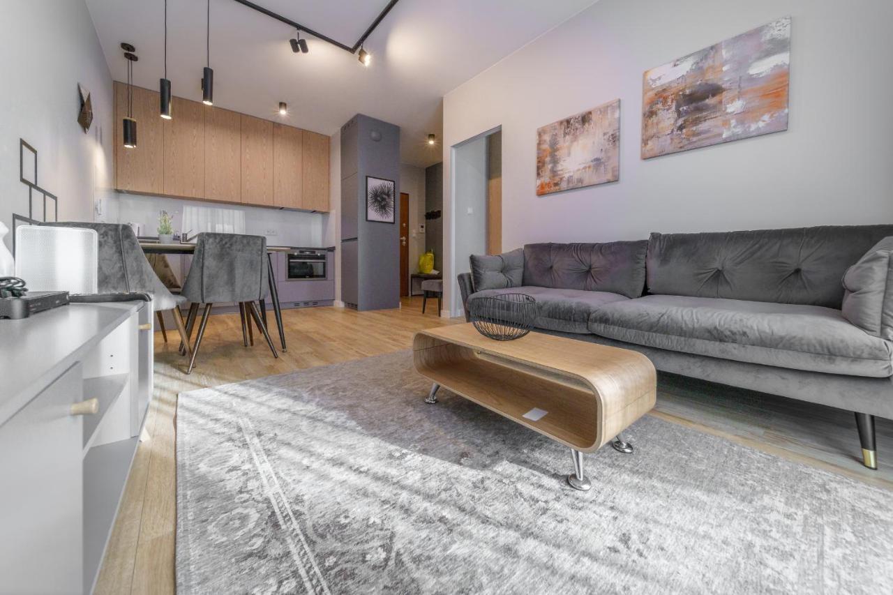Bright And Charming- Golden Apartments- Center&s18 Apartment Warsaw