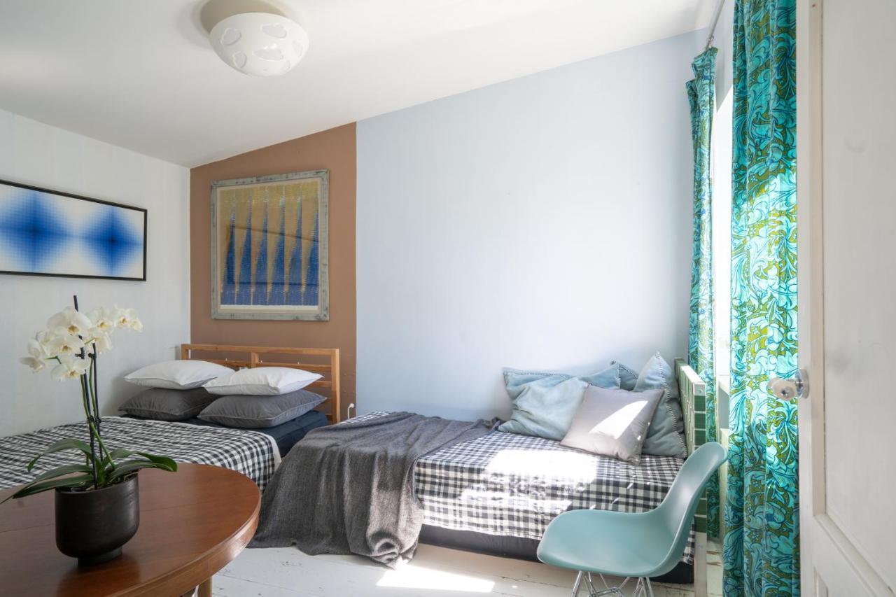 White Loft Stare Bielany Vintage Slow Apartment Warsaw