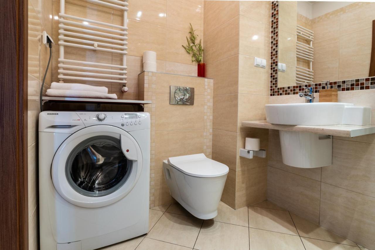 Apartament Platinum Towers - Golden - One Bedroom Warsaw