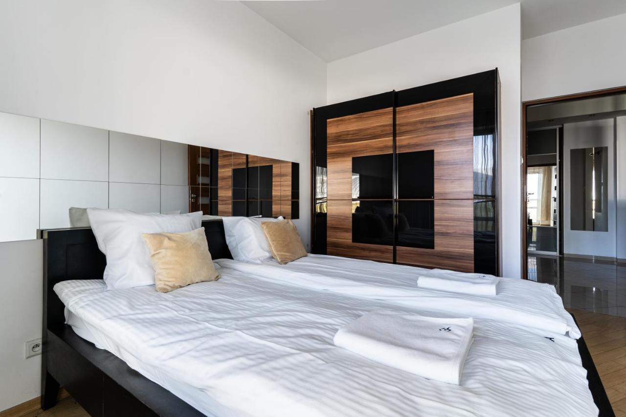 Apartament Platinum Towers - Golden - One Bedroom
