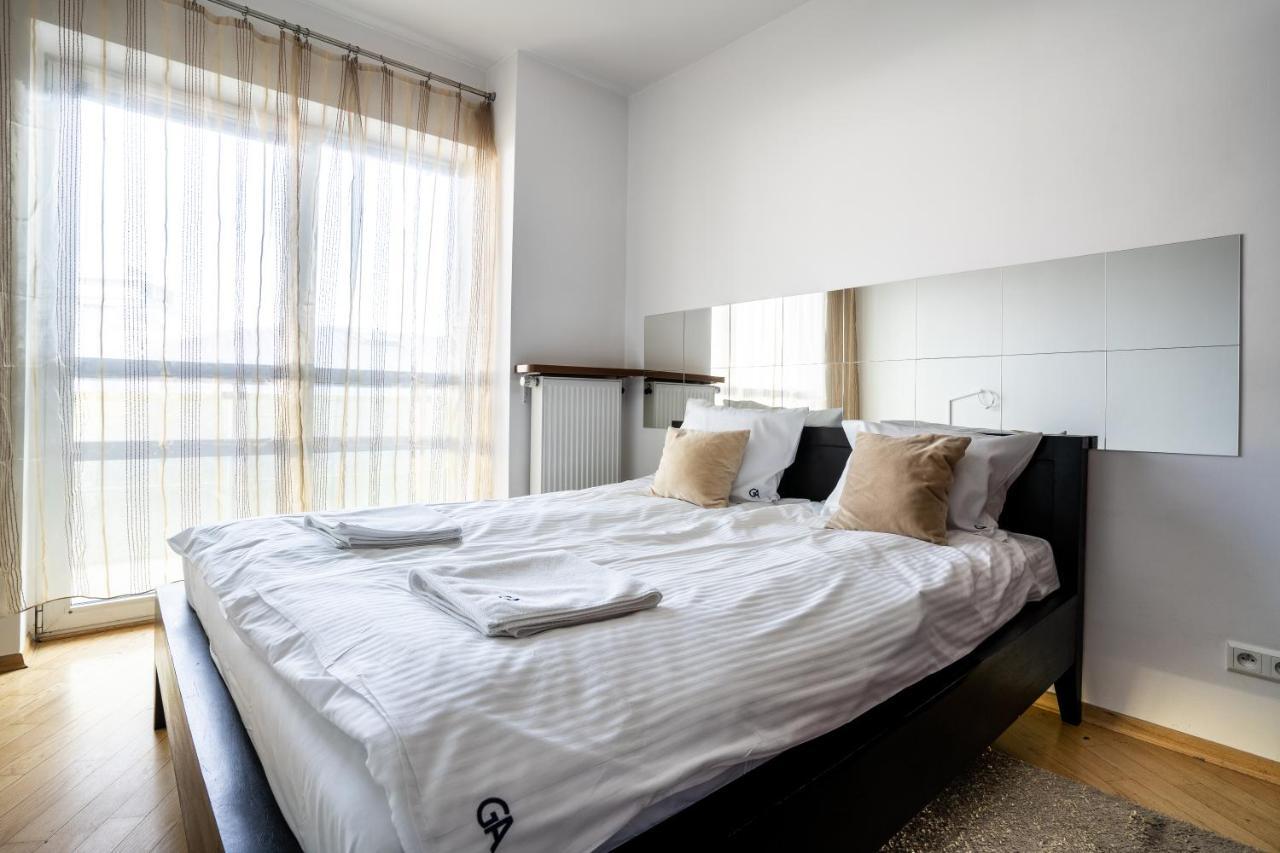 Apartament Platinum Towers - Golden - One Bedroom Apartment