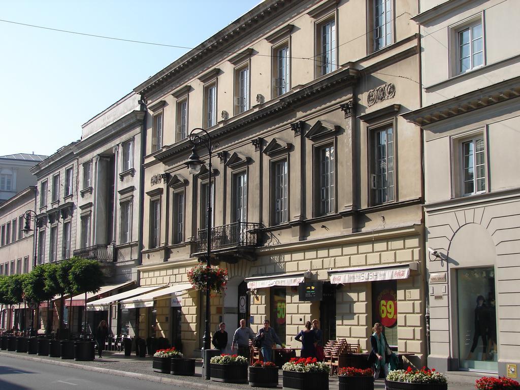 New World St And Private Hostel *
