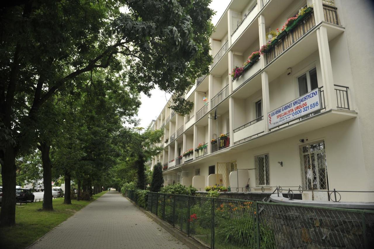 18 Woronicza Metro Apartament *
