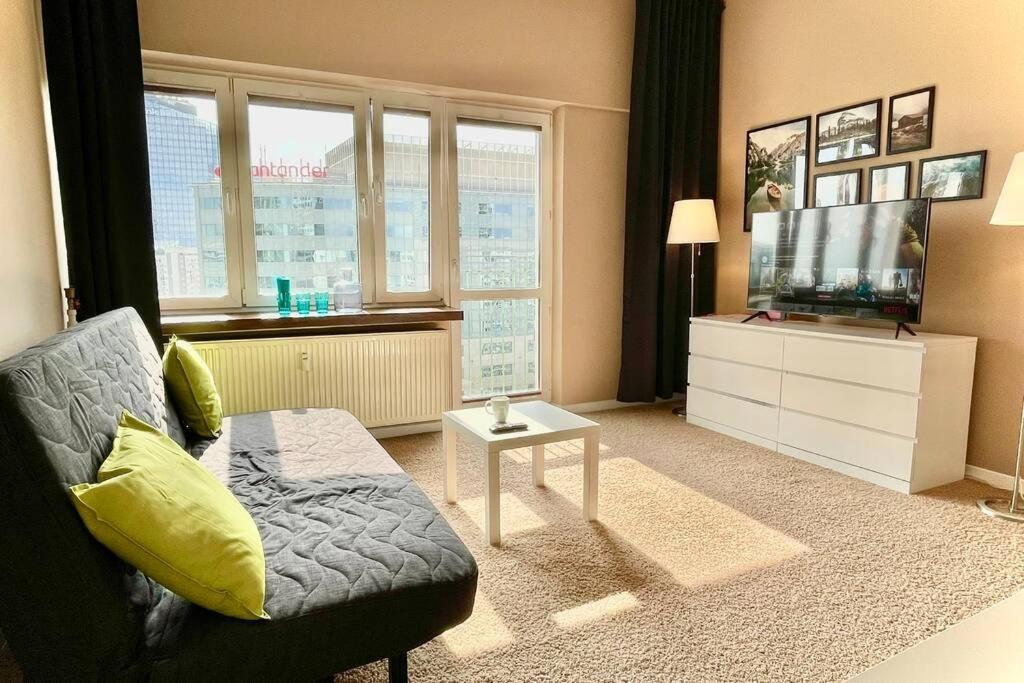 Aircondition 2, 2xmetro Wifi 50'tv Netflix Hbo Appletv Apartament