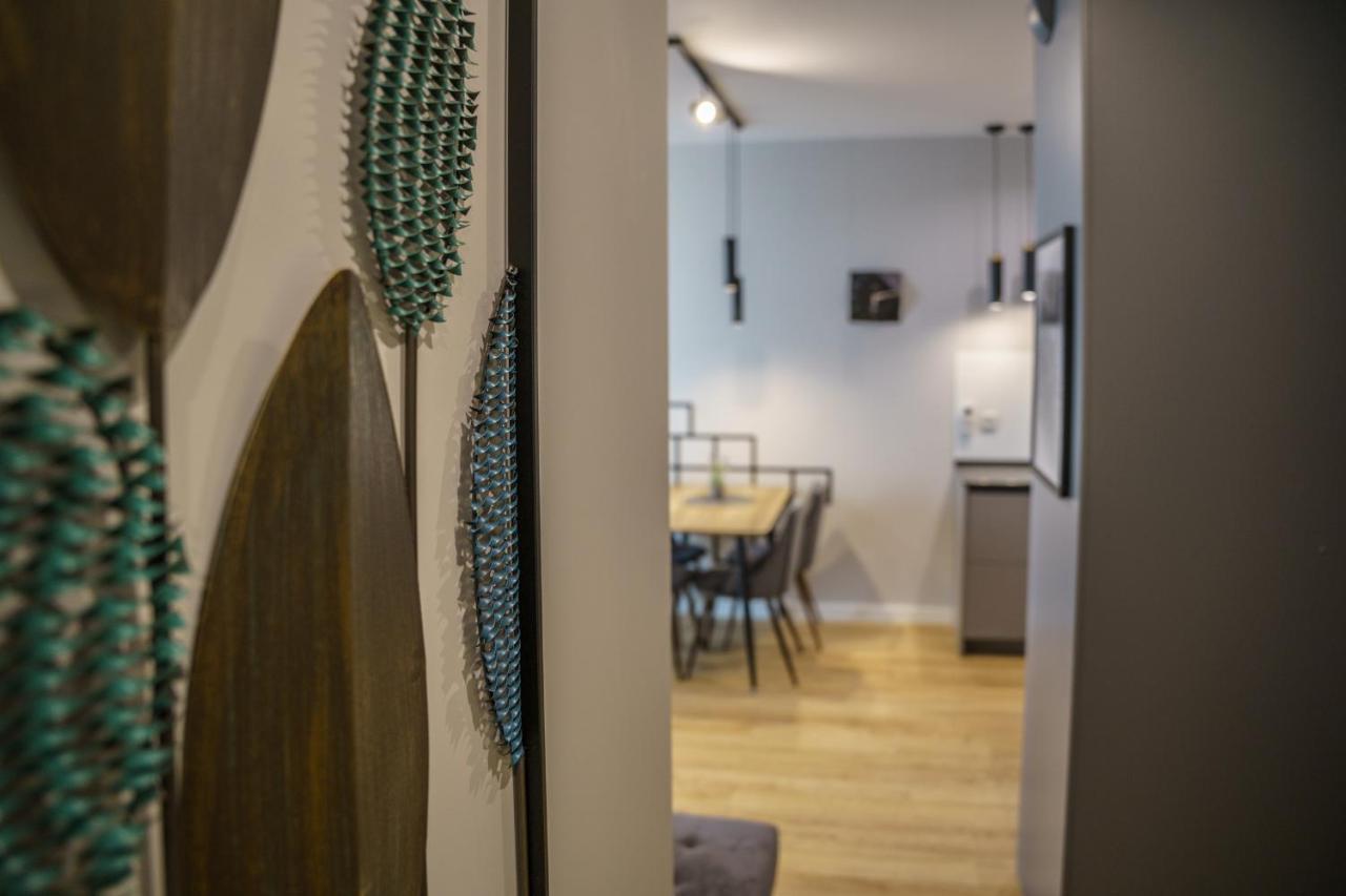 Apartment Bright And Charming- Golden Apartments- Center&s18