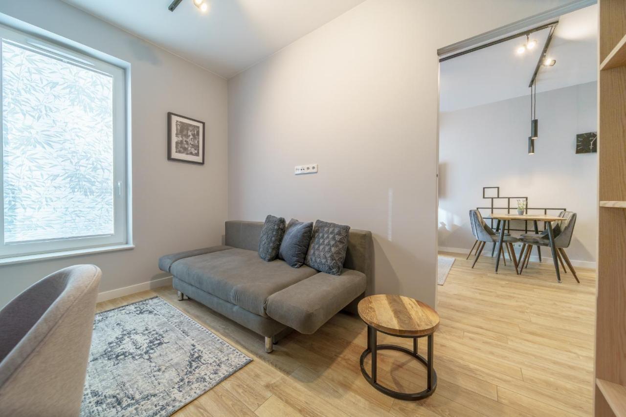 Apartment Bright And Charming- Golden Apartments- Center&s18