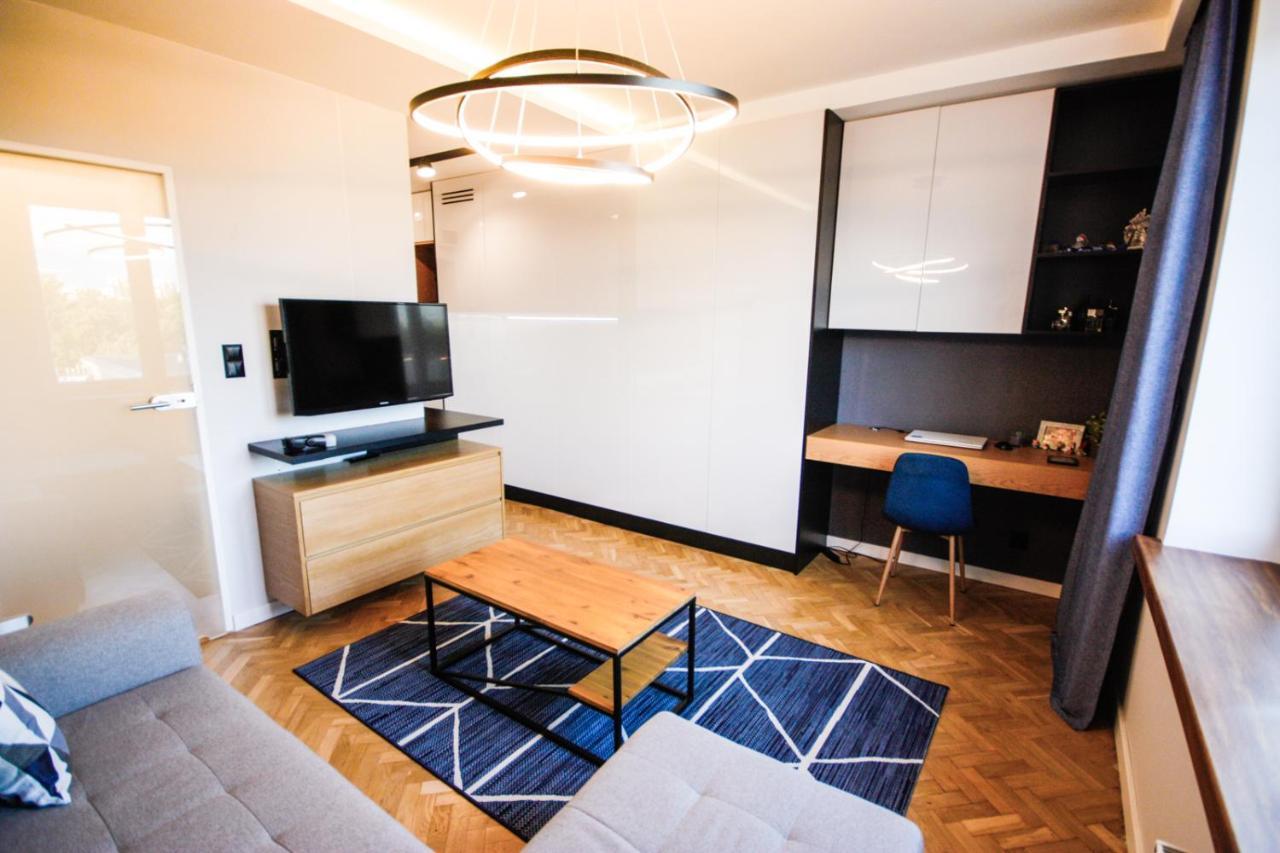 Nowolipki Studio, Center Skyline View - Warsawstay Apartment