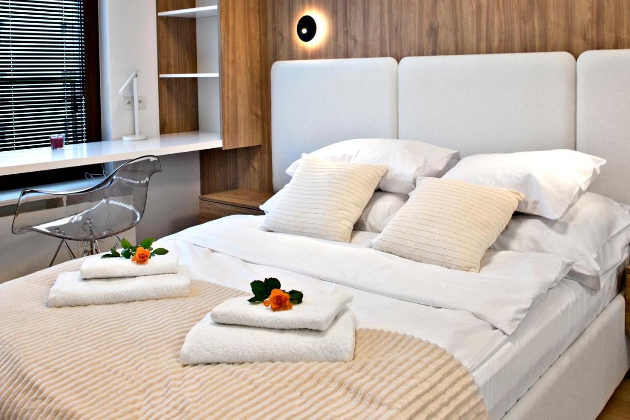 Apartment Ogrodowa P&o Serviced Warsaw