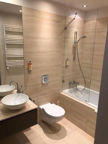 Luxury In Platinium Towers Apartment