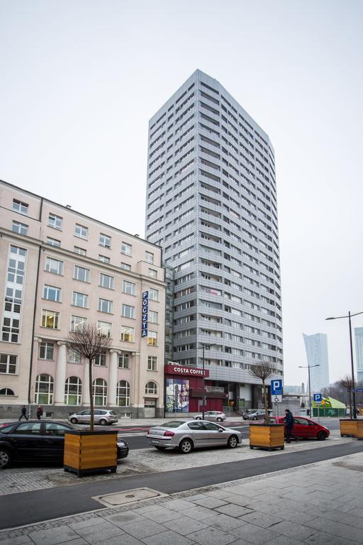 Swietokrzyska * Warsaw