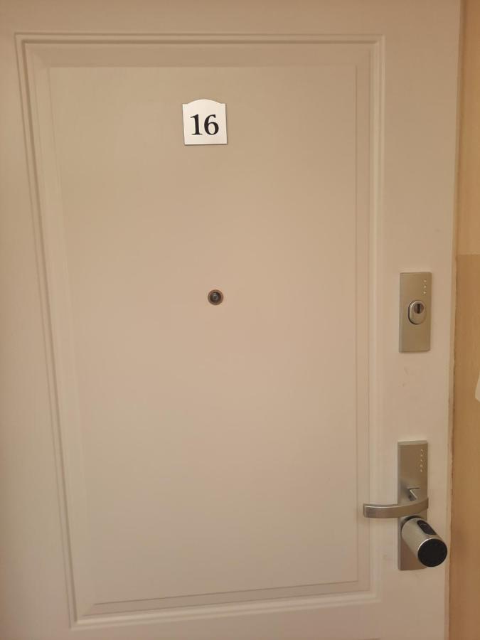 Apartament Zorzy Przy Instytucie Kardiologii Anin Apartament *