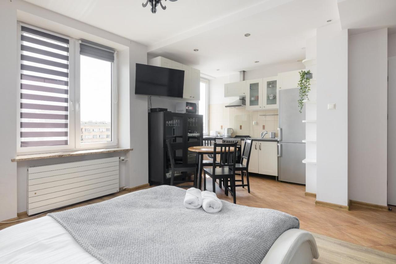 Chmielna City View Studio Apartment