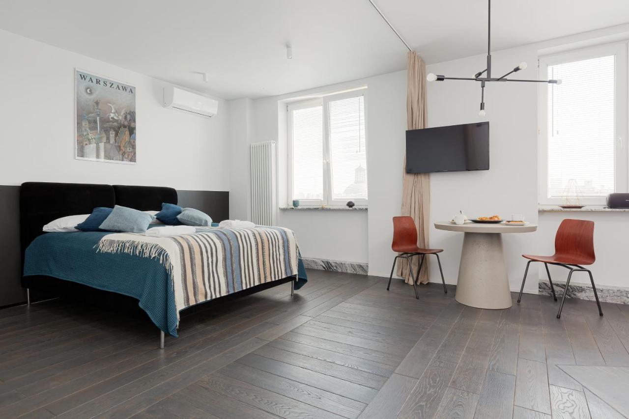 Apartment Marszalkowska 140 In The Center Of By Renters Warschau