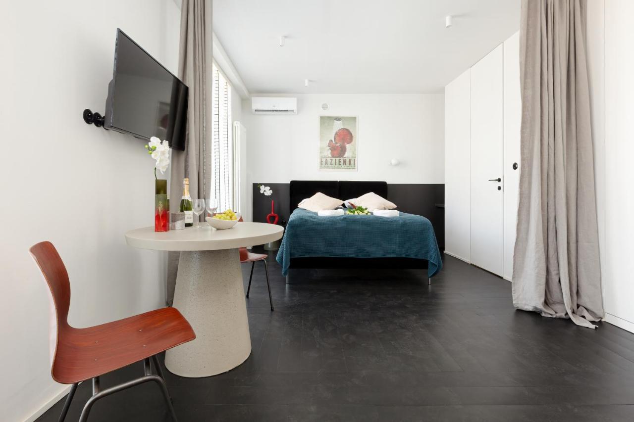 Apartment Marszalkowska 140 In The Center Of By Renters