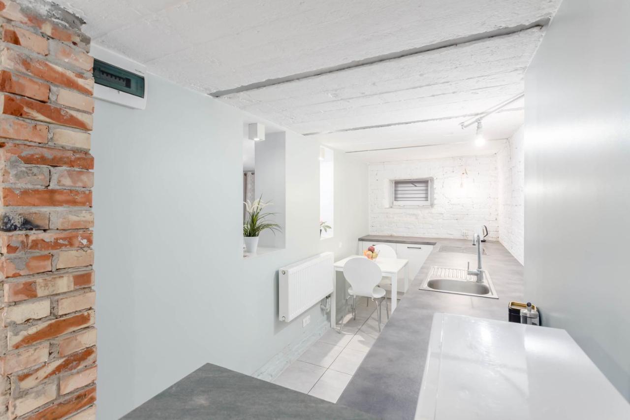 Chill Gersona Apartment Warsaw