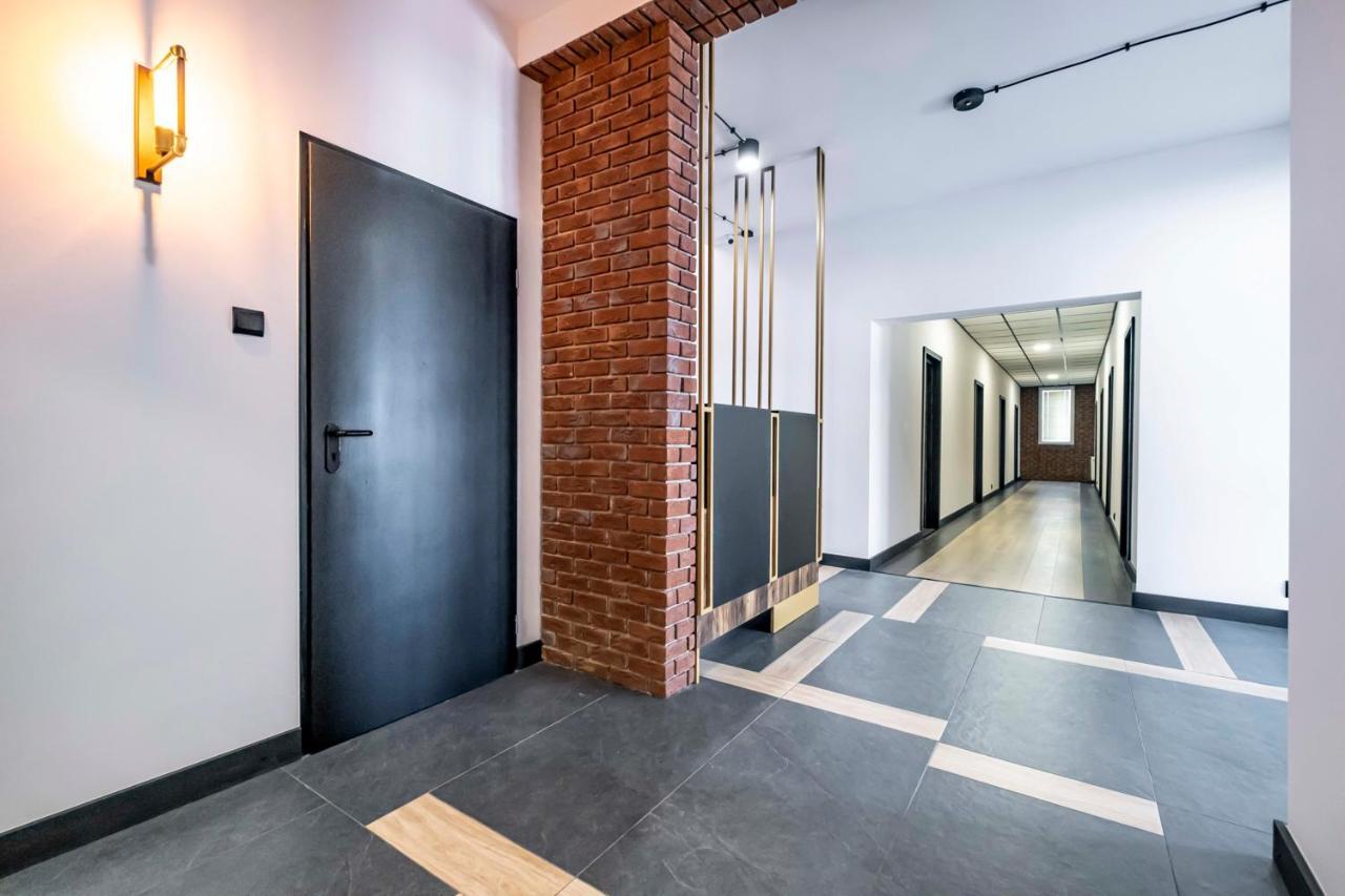 Vola Hostel *