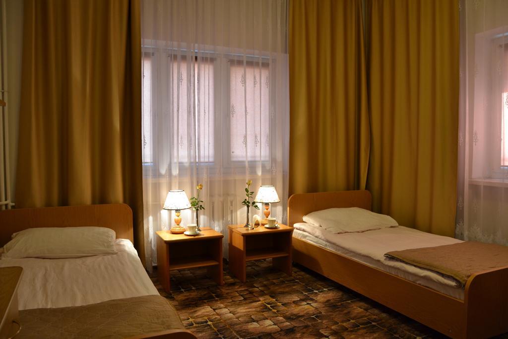 Karat Nocleg ze śniadaniem Warszawa