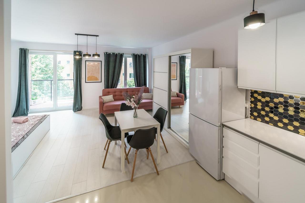 Cozy And Spacious-golden Apartment-city Center&s42 *