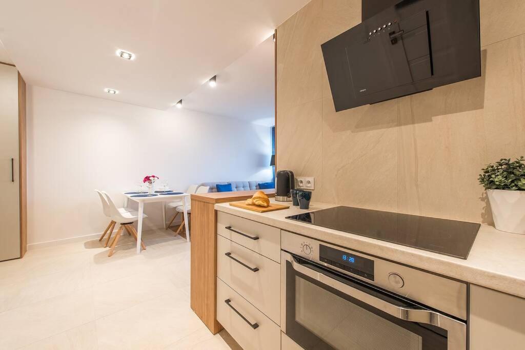 Apartment Rondo Onz P&o Serviced