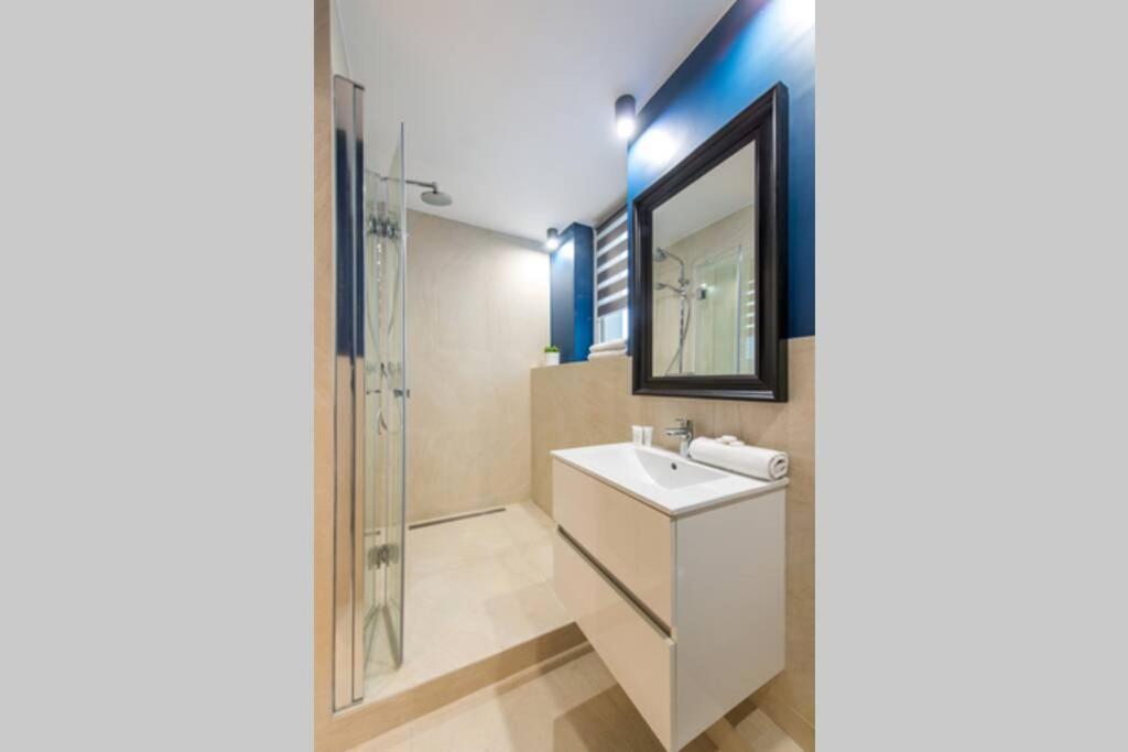 Rondo Onz P&o Serviced * Warsaw