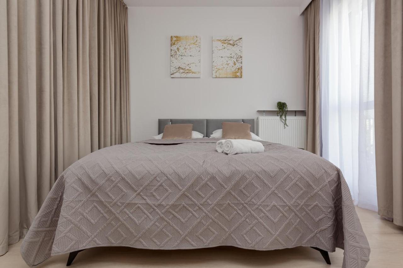 Golden Ursynow By Renters Căn hộ *