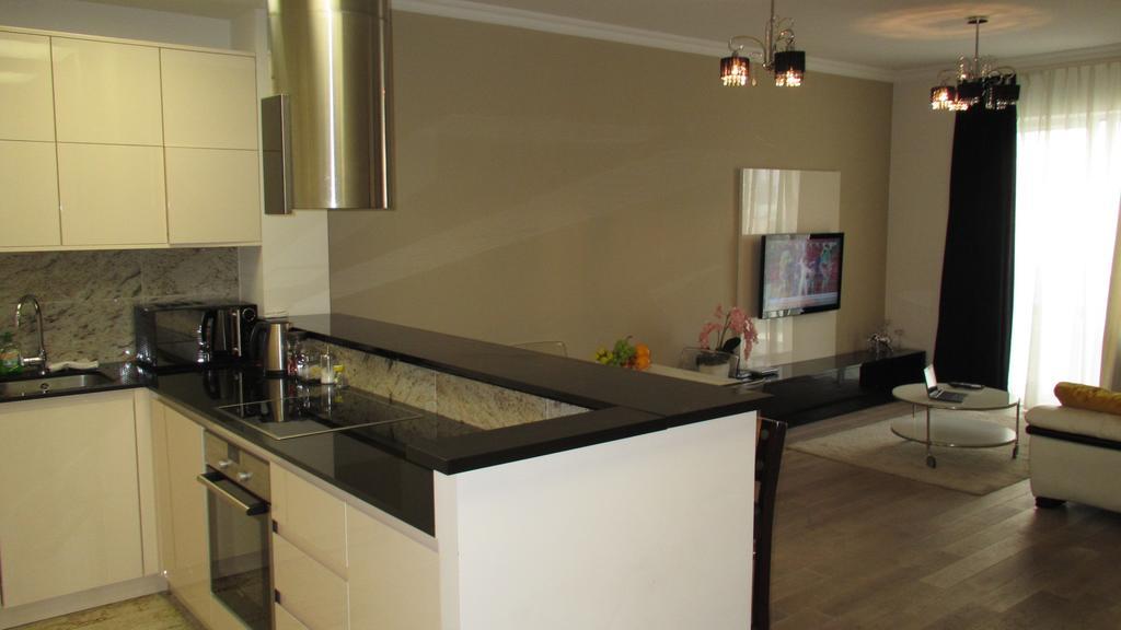 Platinum Towers Mj Apartment