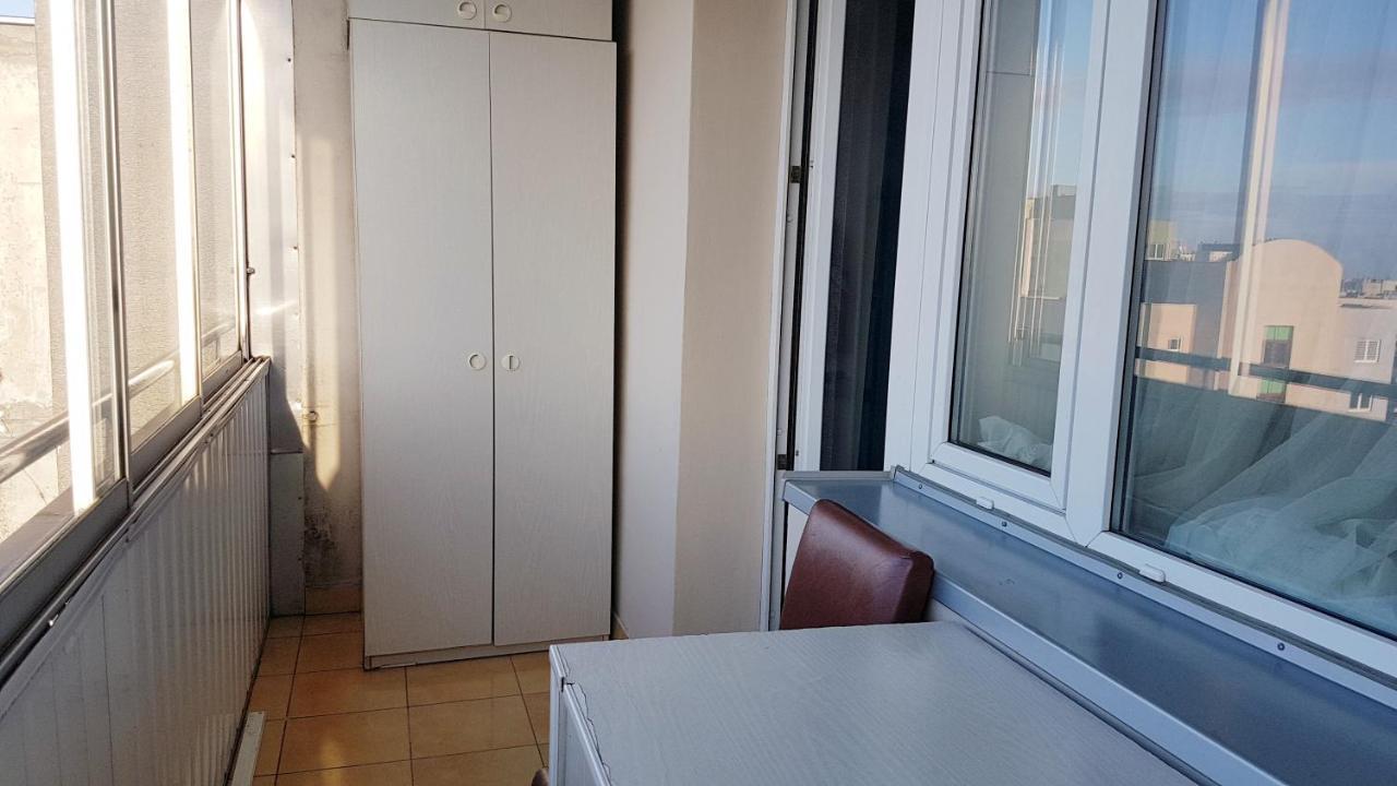 Niebieski Meander Blisko Metra Nhà trọ Warsaw