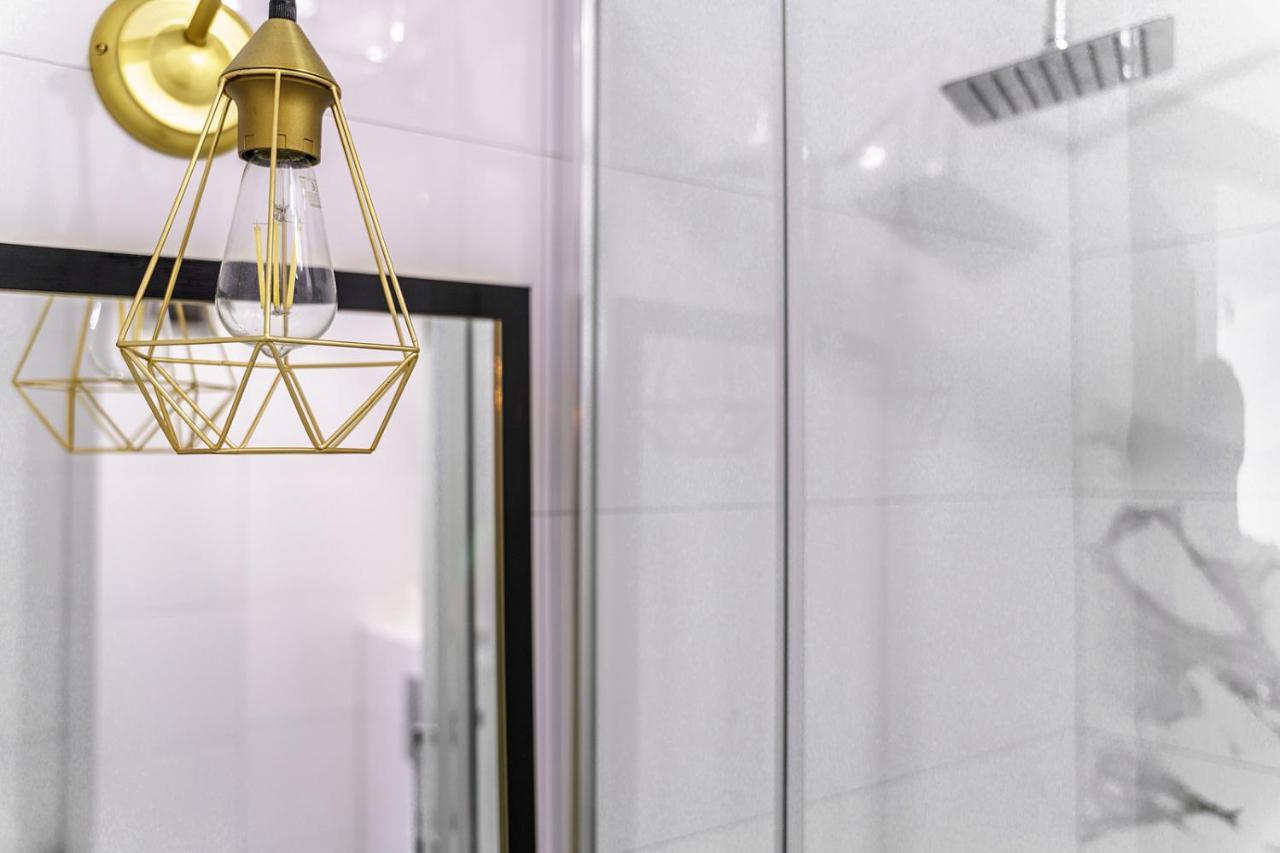 Apartment Modern And Stylish- Golden Apartments- Center&g30 Warsaw