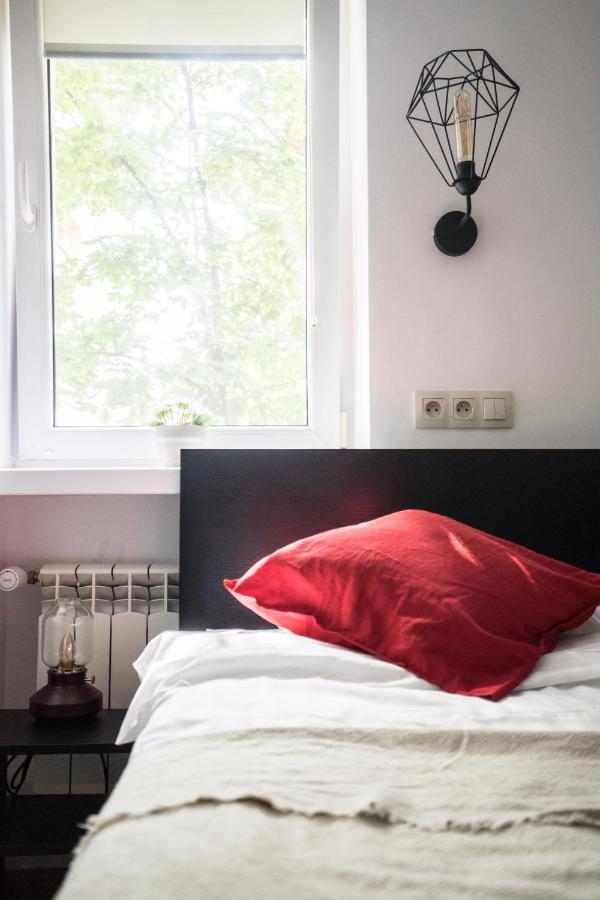 Apartment Oomph *