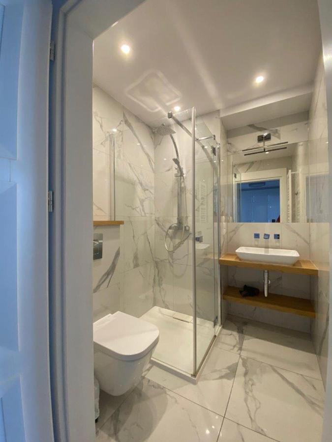 Apartment Nowy Swiat 29 Warsaw