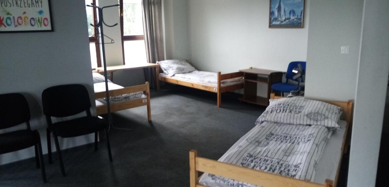Hostel Sunrise Przy Dw. Zachodnim