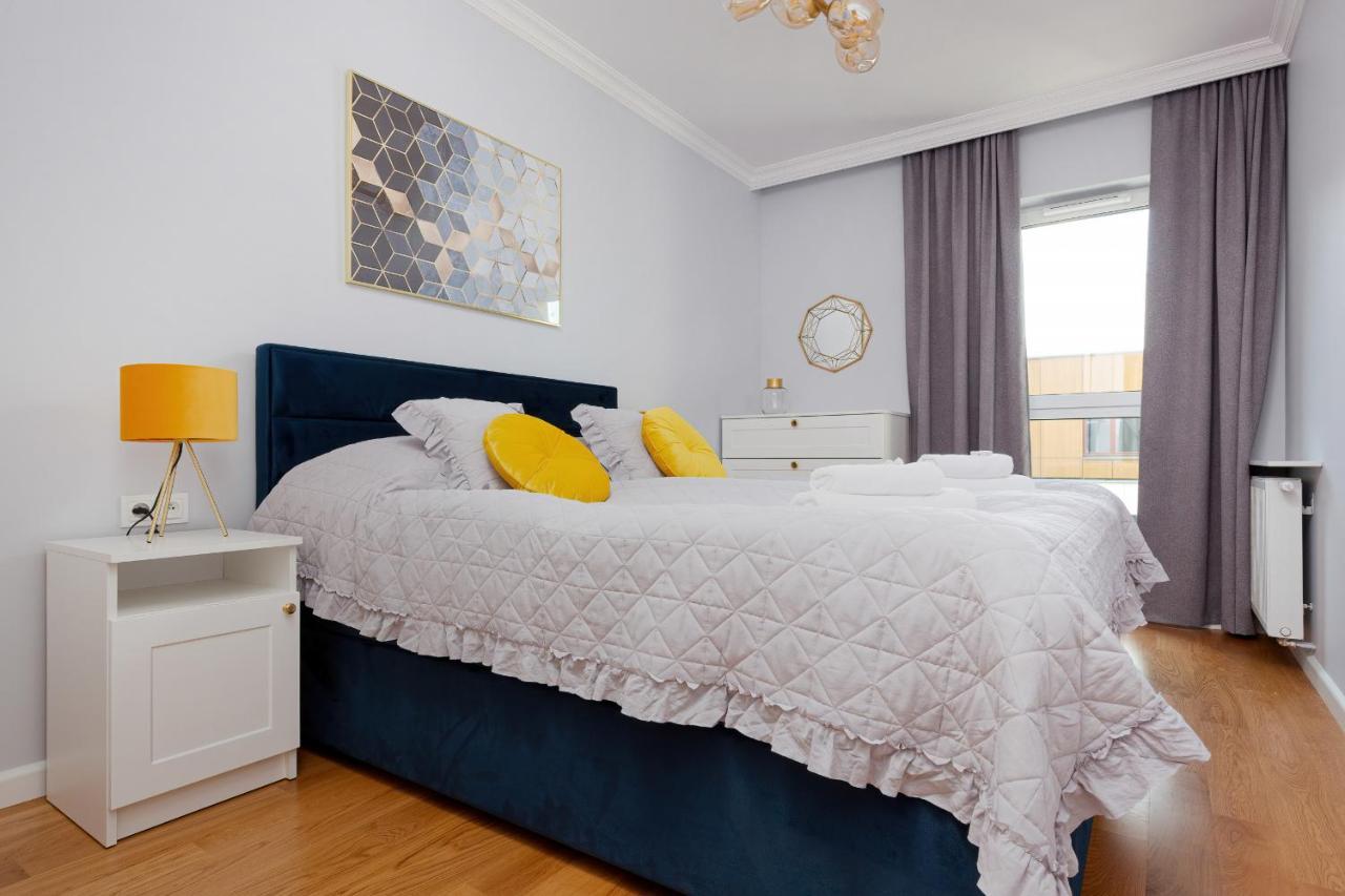 Dom Przy Okrzei By Renters Prestige