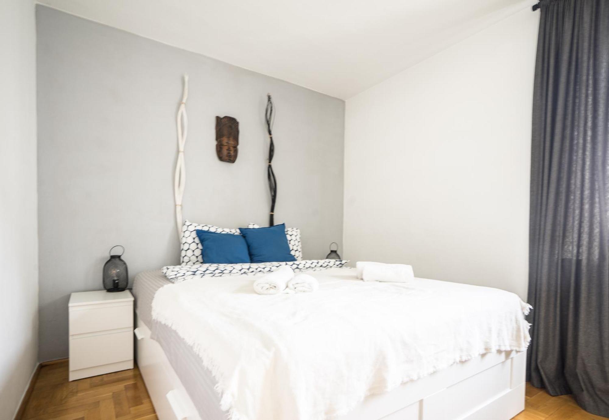 Oomph 3-bedroom Flat Căn hộ *