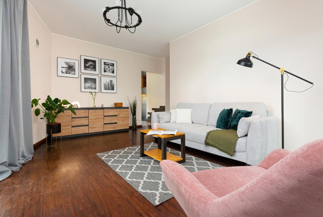 Wola Banderii By Renters Apartamento *